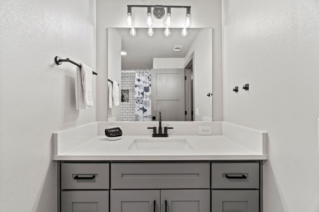 2028 Williams Lakeshore, Kingsland, TX 78639