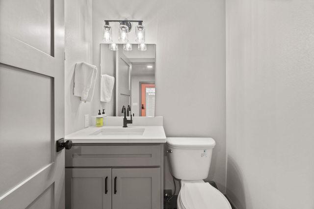 2028 Williams Lakeshore, Kingsland, TX 78639