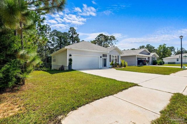 5847 Paddock Way, Pensacola, FL 32526