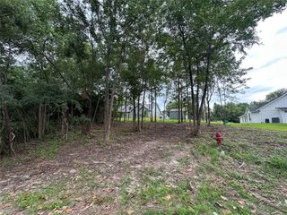 000 Lake Drive, Onalaska, TX 77360