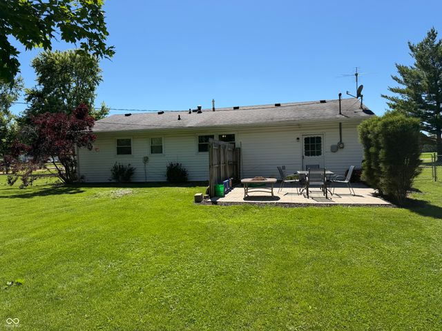 955 S 1st Street, Wilkinson, IN 46186