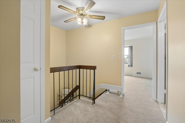 6001 N Oaks Blvd 6001, North Brunswick Twp., NJ 08902