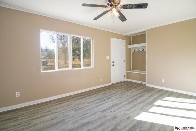 5328 Fontenelle, Omaha, NE 68111