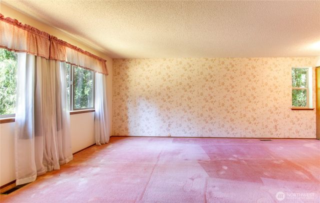7137 NW Quiet View Lane, Silverdale, WA 98383