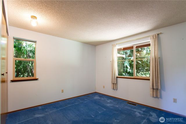 7137 NW Quiet View Lane, Silverdale, WA 98383
