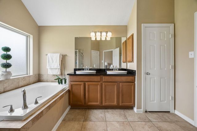 12722 Dylan Hills Lane, Tomball, TX 77377