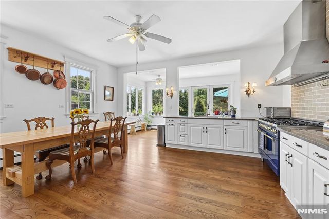 260 Knickerbocker Road, Tenafly, NJ 07670