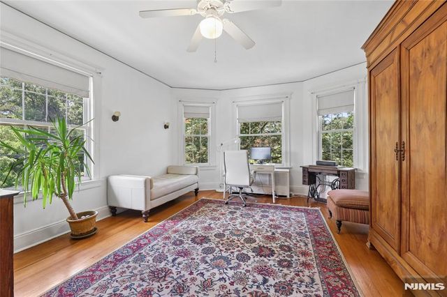 260 Knickerbocker Road, Tenafly, NJ 07670