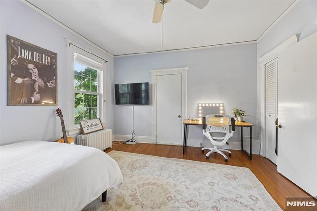 260 Knickerbocker Road, Tenafly, NJ 07670