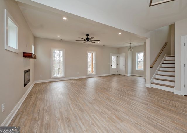 990 Rue Fleur De Lis, Lavonia, GA 30553