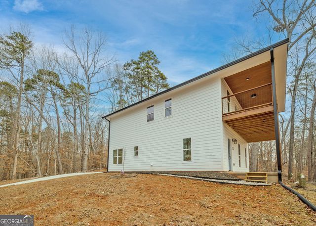 990 Rue Fleur De Lis, Lavonia, GA 30553