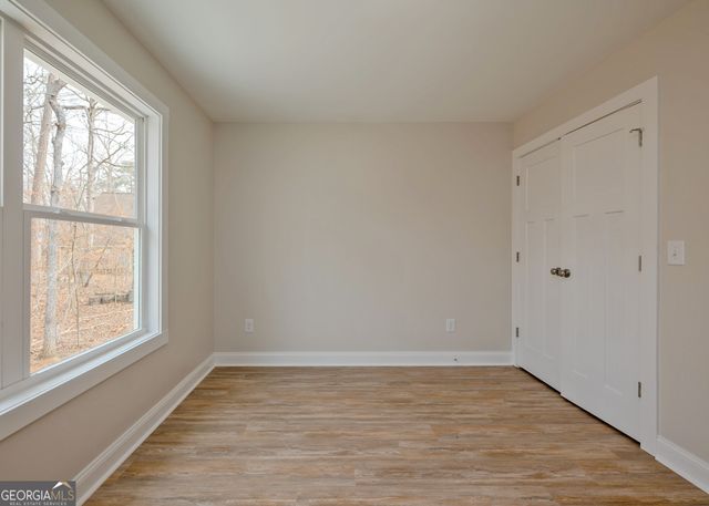 990 Rue Fleur De Lis, Lavonia, GA 30553