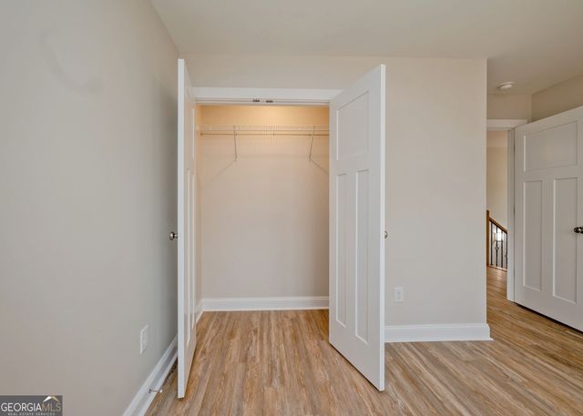 990 Rue Fleur De Lis, Lavonia, GA 30553