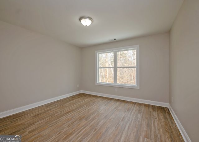 990 Rue Fleur De Lis, Lavonia, GA 30553