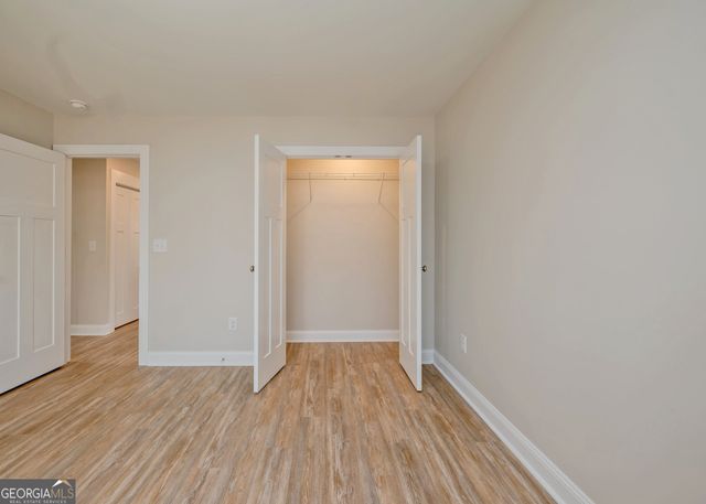 990 Rue Fleur De Lis, Lavonia, GA 30553