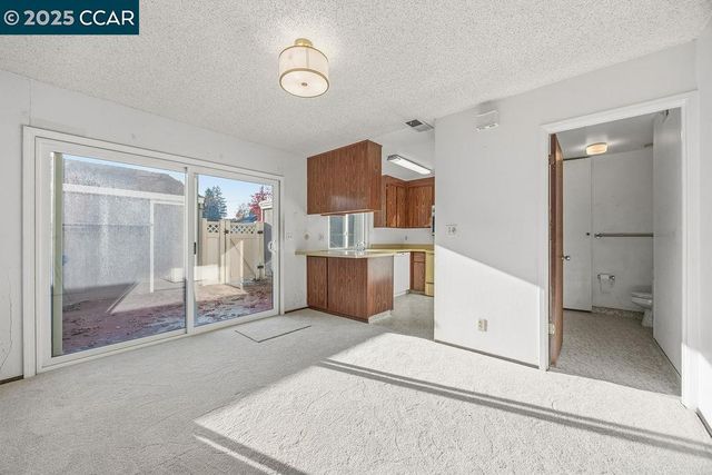 2840 Royal Ann Ln, Concord, CA 94518