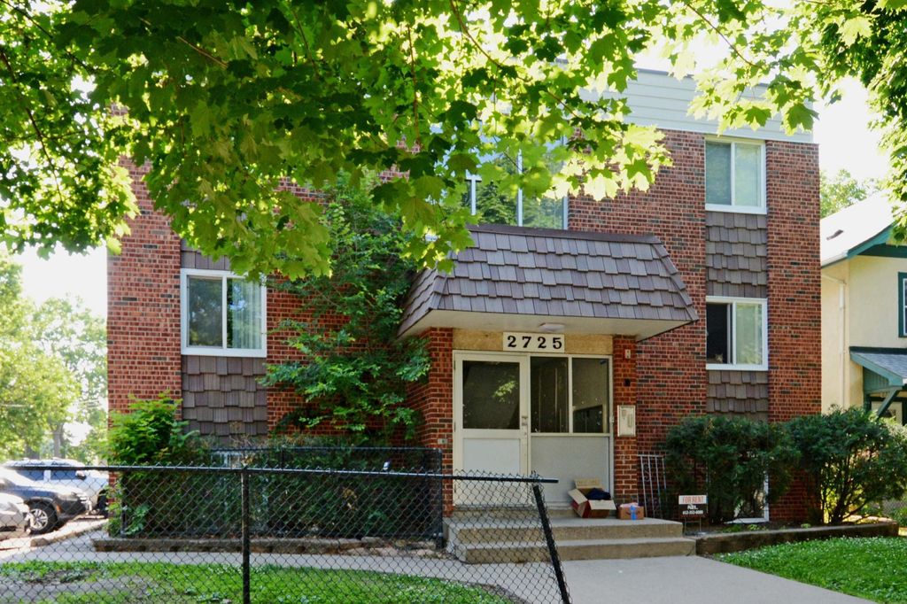2725 Pleasant Avenue, Minneapolis, MN 55408 — exterior