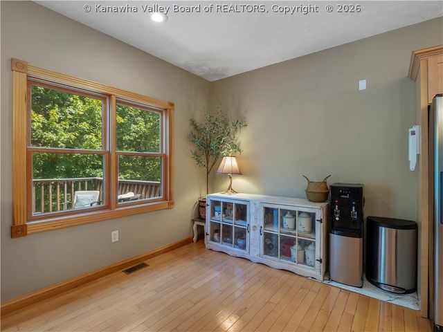 431 Woodberry Way, Winfield, WV 25213