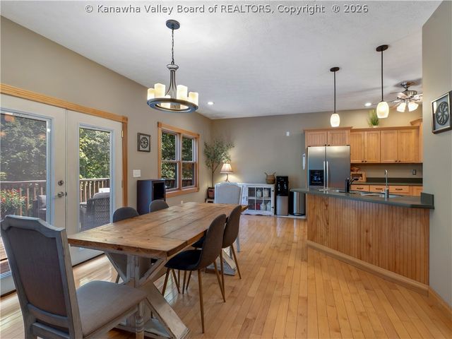 431 Woodberry Way, Winfield, WV 25213