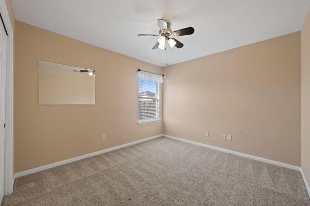 215 Kerley DR, Hutto, TX 78634