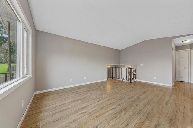 1674 Walnut Lane, Eagan, MN 55122