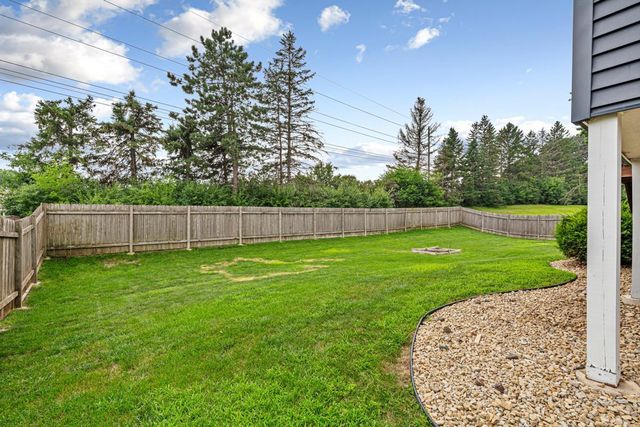 1674 Walnut Lane, Eagan, MN 55122