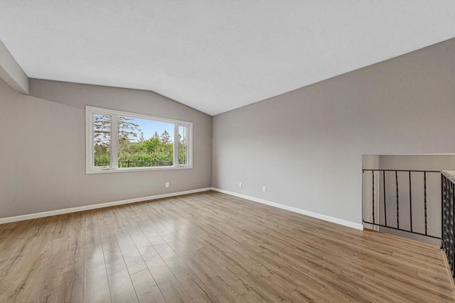 1674 Walnut Lane, Eagan, MN 55122