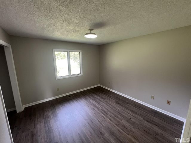 2144 S Third Street, Mebane, NC 27302