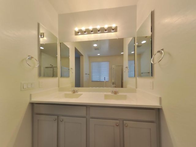 2638 E Danbury Road, Phoenix, AZ 85032