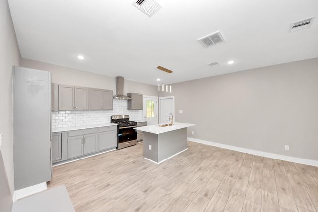 2608 Campbell Street B, Houston, TX 77026
