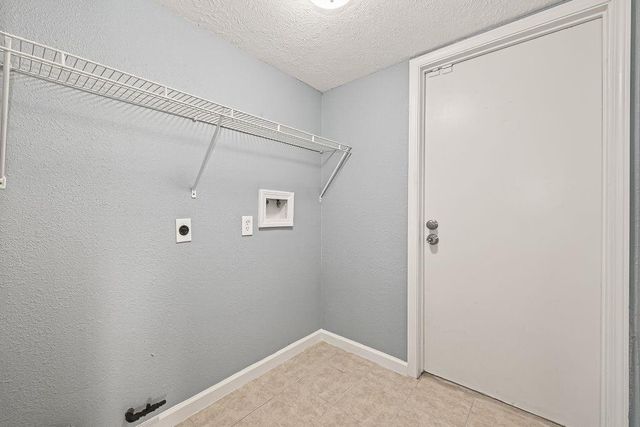 15206 Barbarossa Drive, Houston, TX 77083