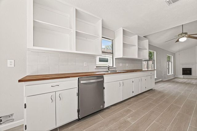 15206 Barbarossa Drive, Houston, TX 77083