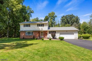 4 Harrison Rd, Roxbury Twp., NJ 07876