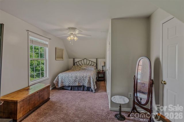 145 Wisconsin Avenue, Elkin, NC 28621