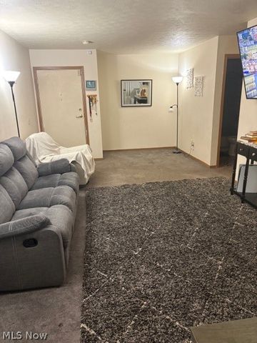 25735 Lorain Road 120, North Olmsted, OH 44070