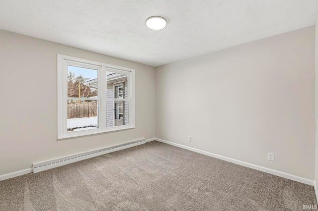 23457 Greenleaf Boulevard, Elkhart, IN 46514