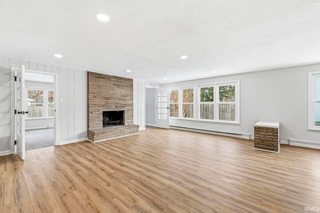 23457 Greenleaf Boulevard, Elkhart, IN 46514