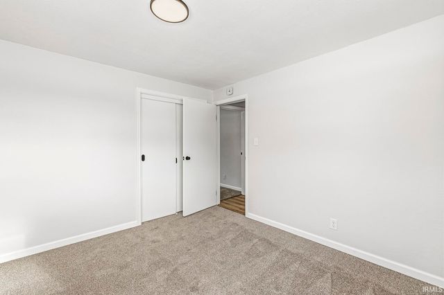 23457 Greenleaf Boulevard, Elkhart, IN 46514