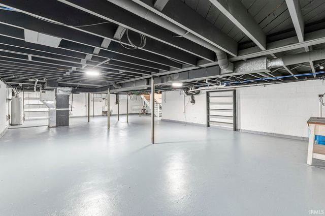 23457 Greenleaf Boulevard, Elkhart, IN 46514