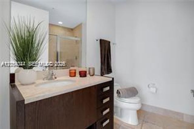 18201 Collins Ave PH5502, Sunny Isles Beach, FL 33160