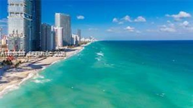 18201 Collins Ave PH5502, Sunny Isles Beach, FL 33160
