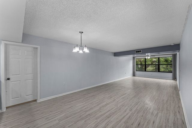6097 Balboa Circle 202, Boca Raton, FL 33433
