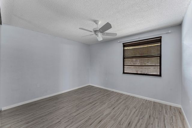 6097 Balboa Circle 202, Boca Raton, FL 33433