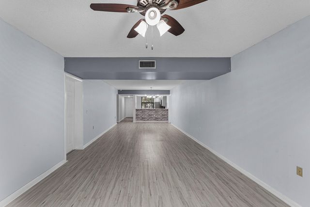 6097 Balboa Circle 202, Boca Raton, FL 33433
