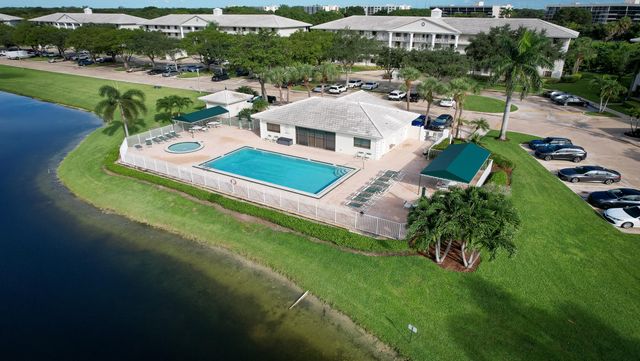 6097 Balboa Circle 202, Boca Raton, FL 33433