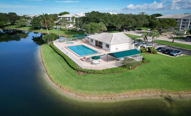 6097 Balboa Circle 202, Boca Raton, FL 33433