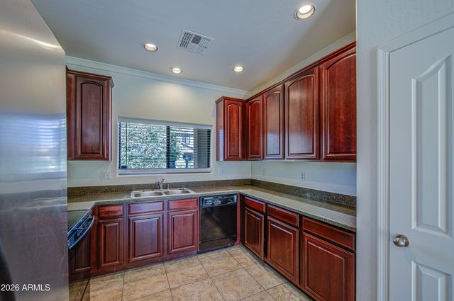 6321 W HARWELL Road, Laveen, AZ 85339