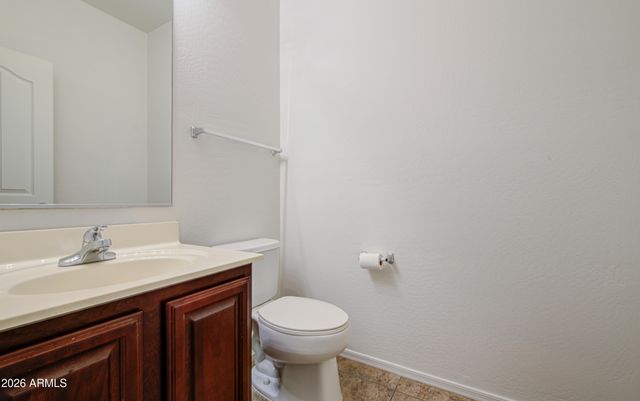 6321 W HARWELL Road, Laveen, AZ 85339