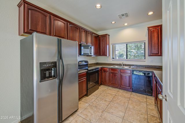6321 W HARWELL Road, Laveen, AZ 85339