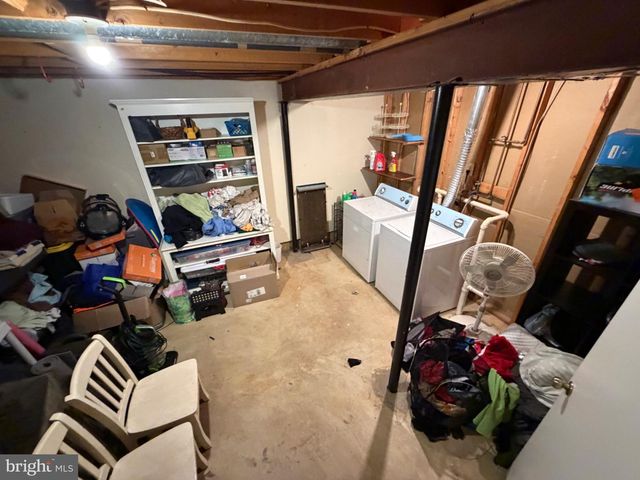 10313 LATNEY RD, Fairfax, VA 22032